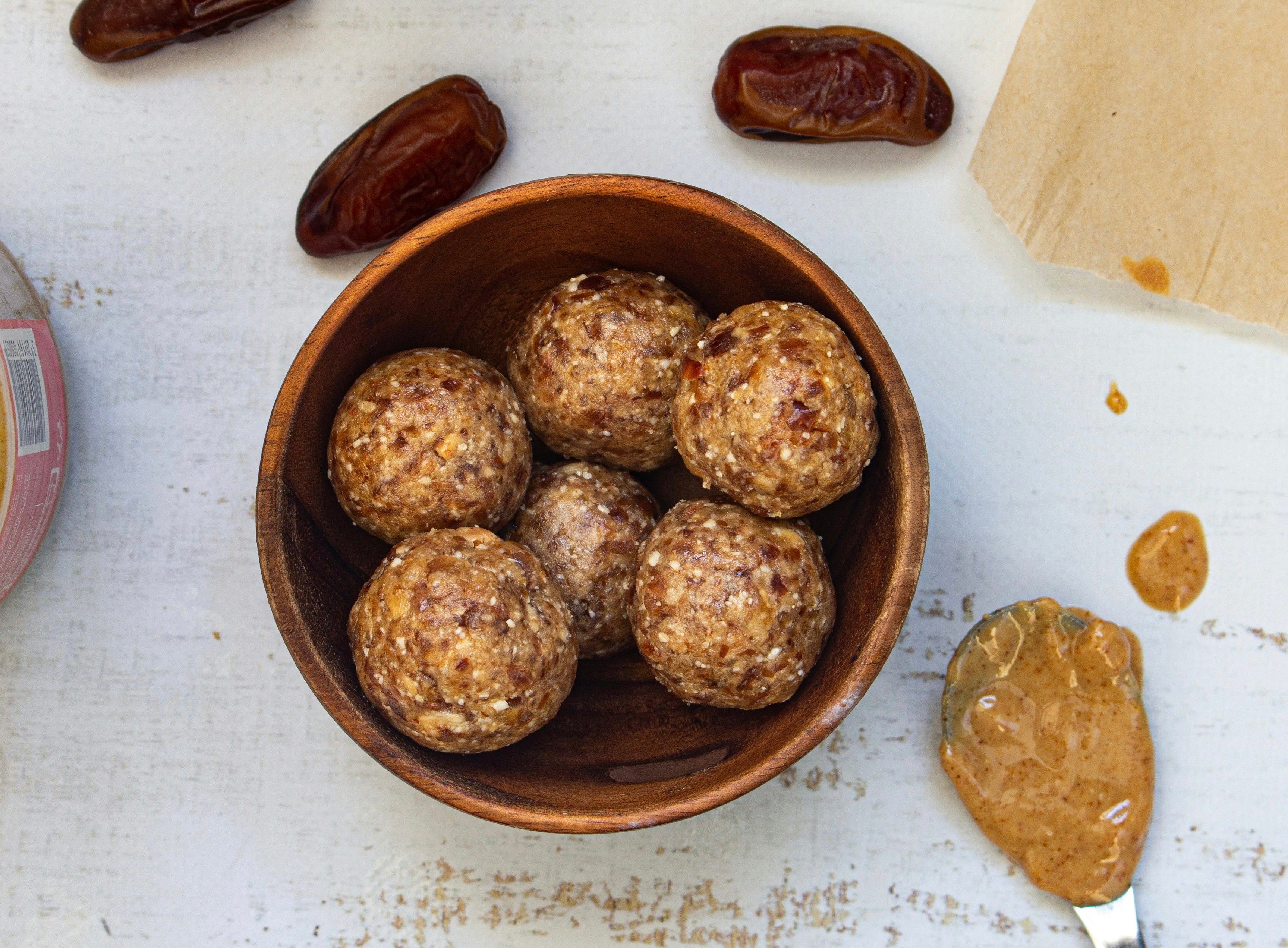 Wholesome Beach Fun: DIY Peanut Butter and Banana Beach Balls for Your Pup!